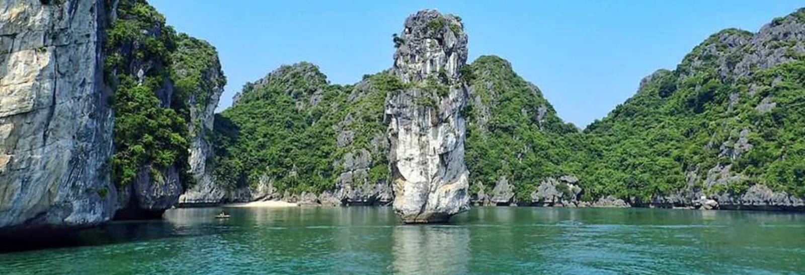 Cat Ba Island in Halong Bay