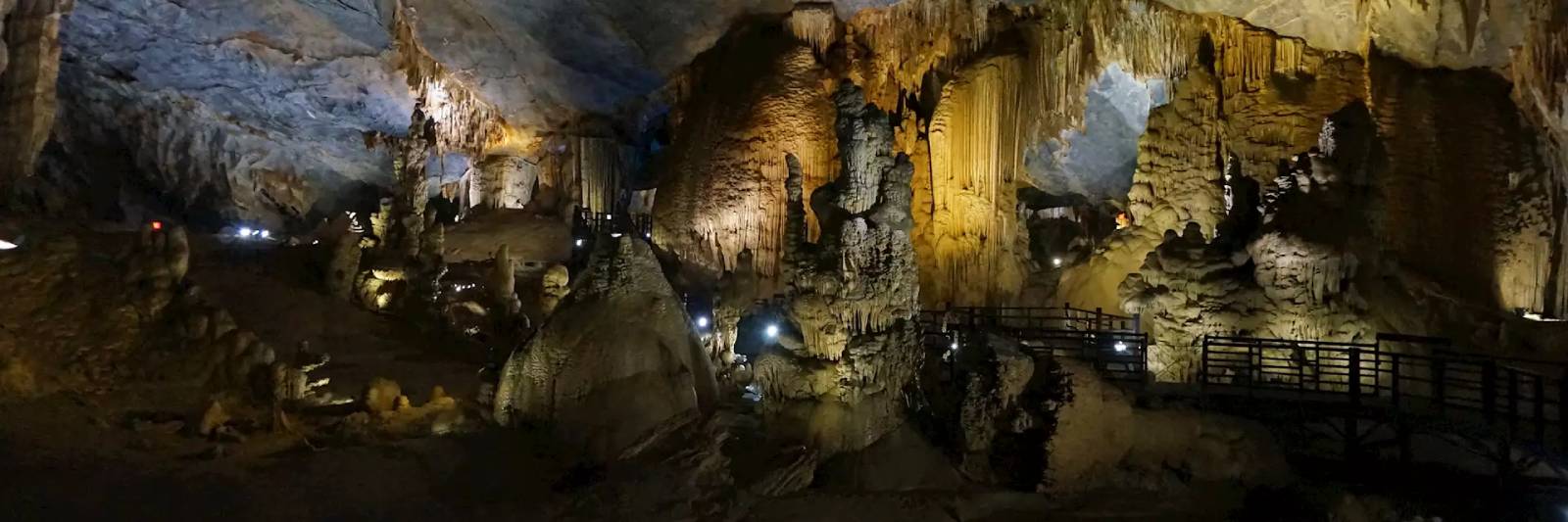 Phong Nha Cave