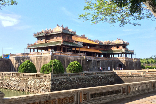 hue tour; hue day tour from hoi an;hue day tours;hue tour from danang;best hue tours;hoi an to hue tour;hue tourism;hue walking tour;hue half day tour