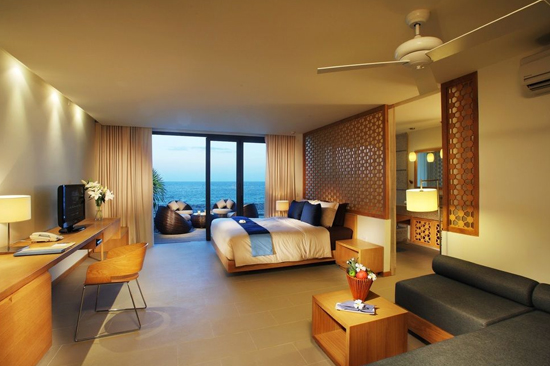 nha trang tours;4 island tour nha trang;island hopping nha trang;day trips from nha trang;nha trang island tour 1 day;nha trang boat tour;things to do in nha trang;money exchange nha trang;nha trang to dalat